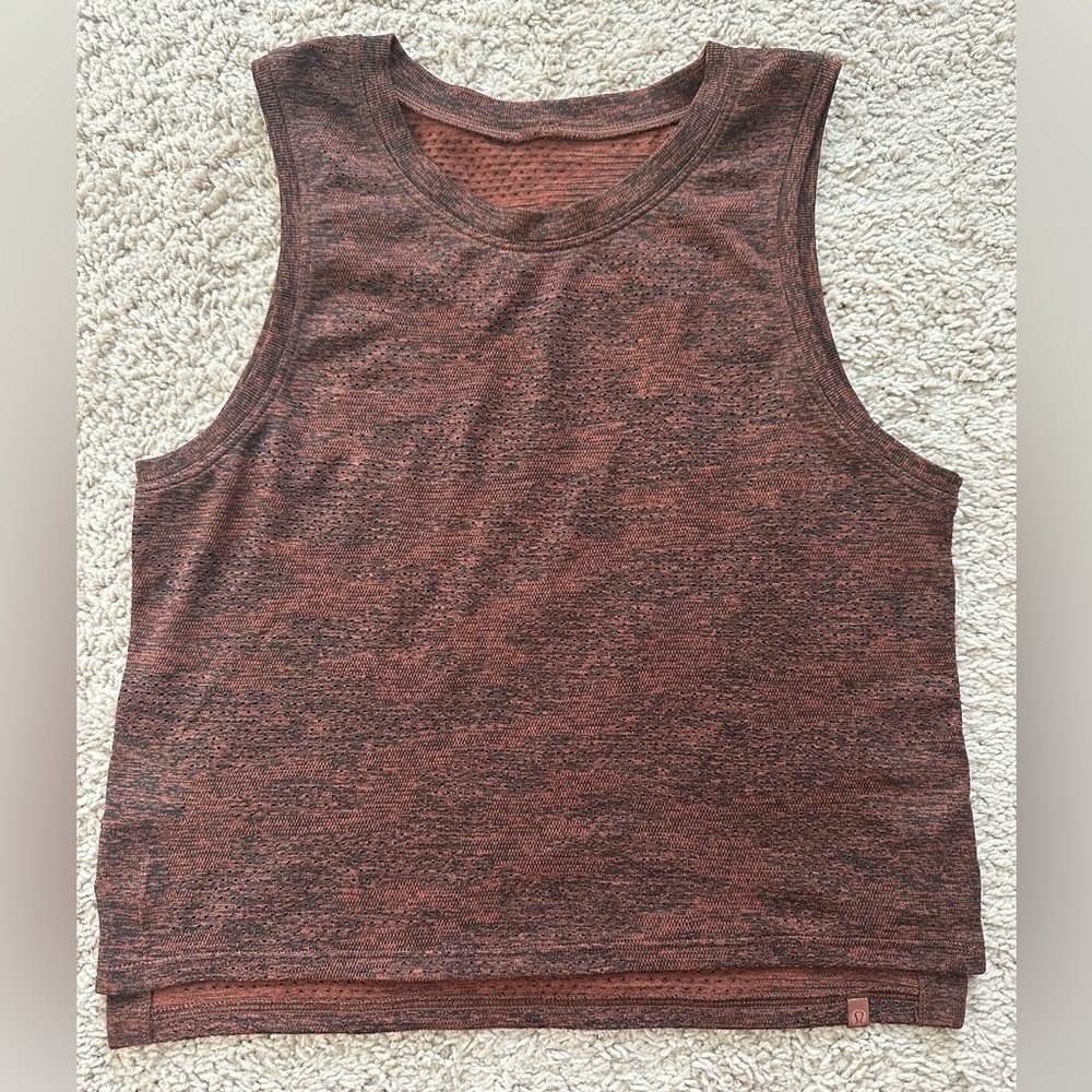 Lululemon Train To Be Tank size 4
